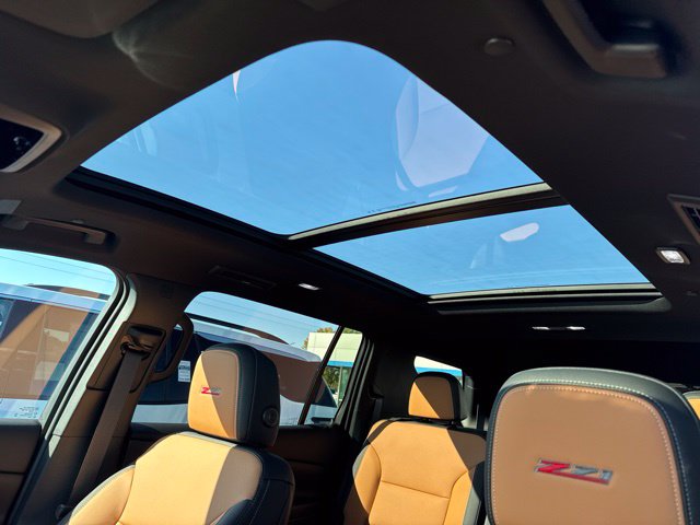 2027 Chevrolet Traverse Z71 - Photo 40