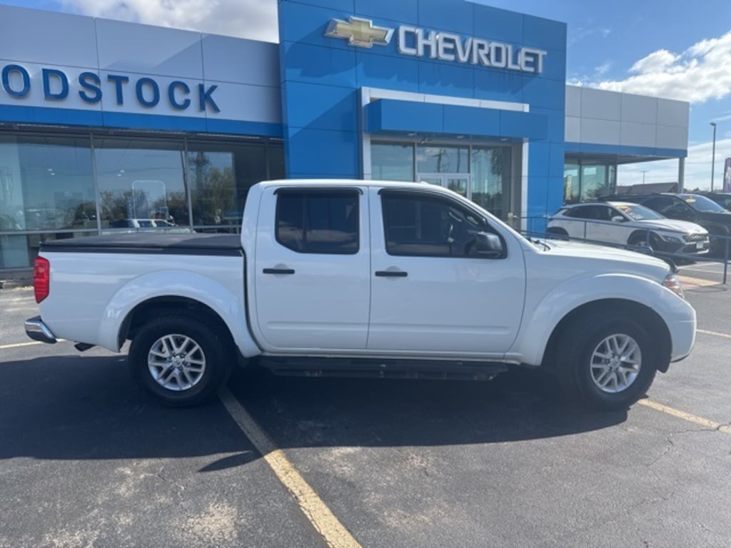Used 2016 Nissan Frontier SV Truck Crew Cab
