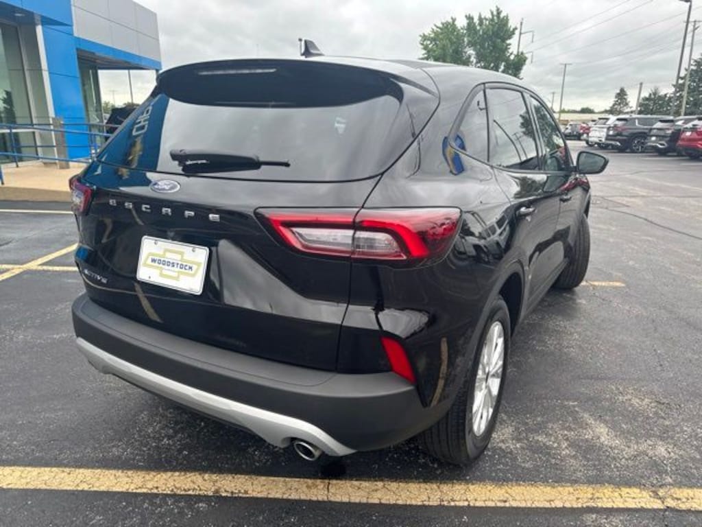 Used 2025 Ford Escape Active SUV