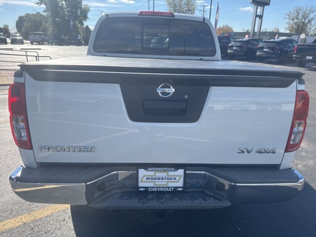 Used 2016 Nissan Frontier SV Truck Crew Cab