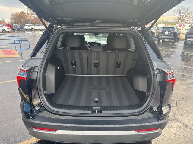 2026 Chevrolet Equinox LT - Photo 17