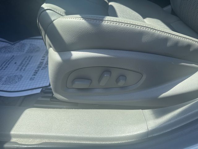 2018 Chevrolet Impala 1LS - Photo 21