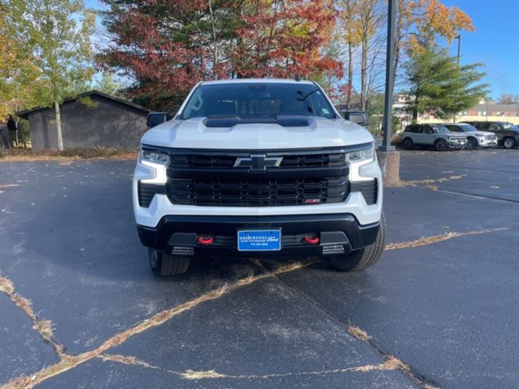 Used 2022 Chevrolet Silverado 1500 LT Trail Boss Truck Crew Cab