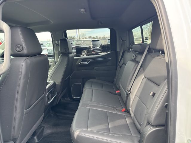 2025 Chevrolet Silverado 1500 LTZ - Photo 22