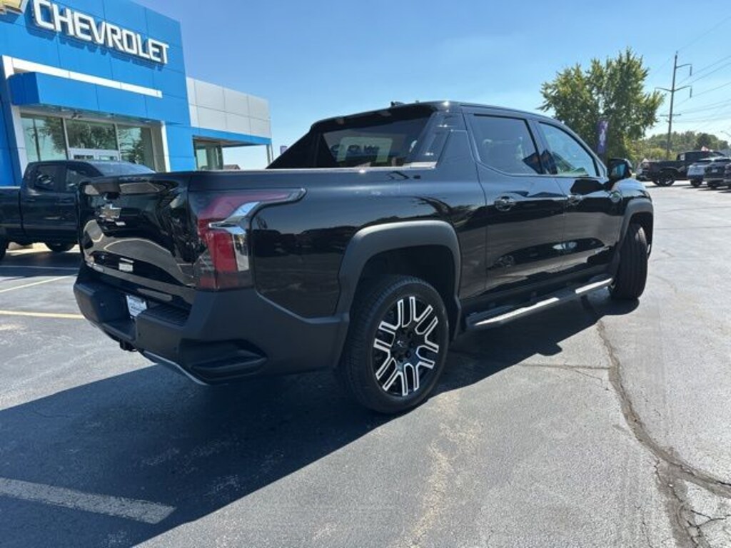 New 2026 Chevrolet Silverado EV LT w/2LT Truck Crew Cab