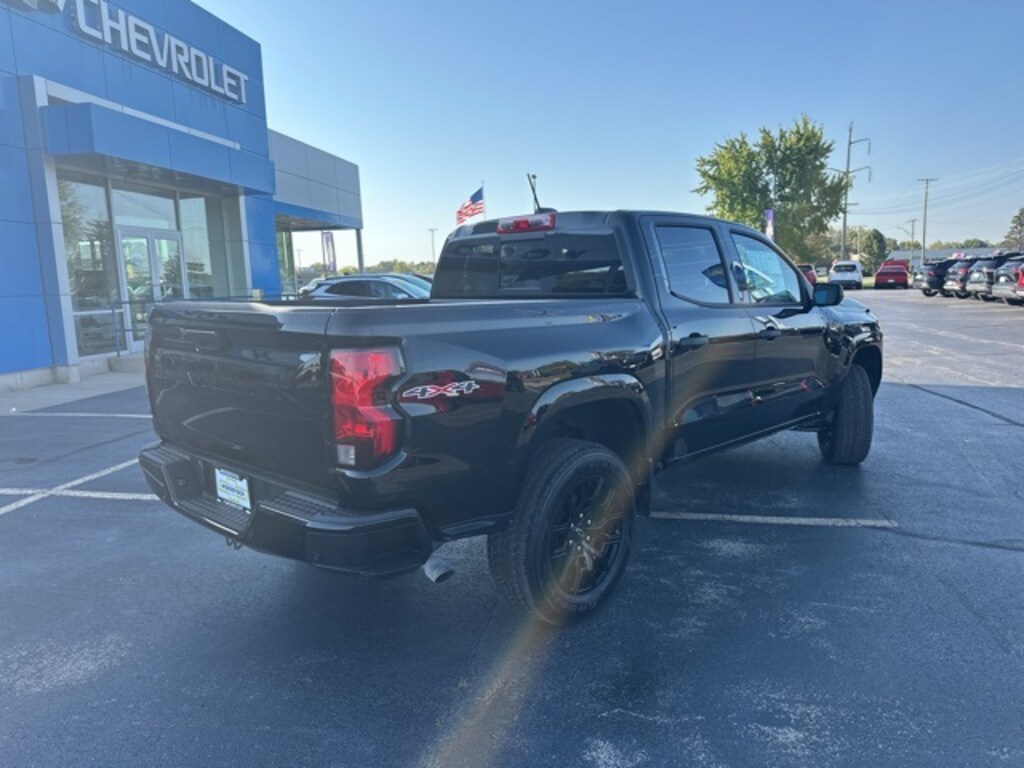 New 2026 Chevrolet Colorado WT Truck Crew Cab