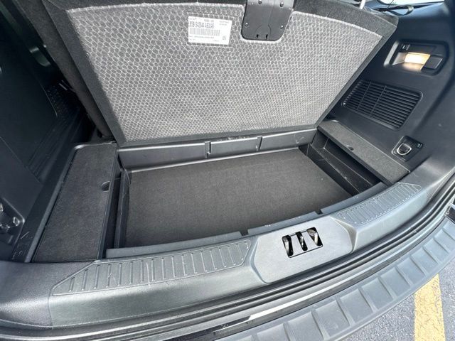 2023 Ford Explorer XLT - Photo 21