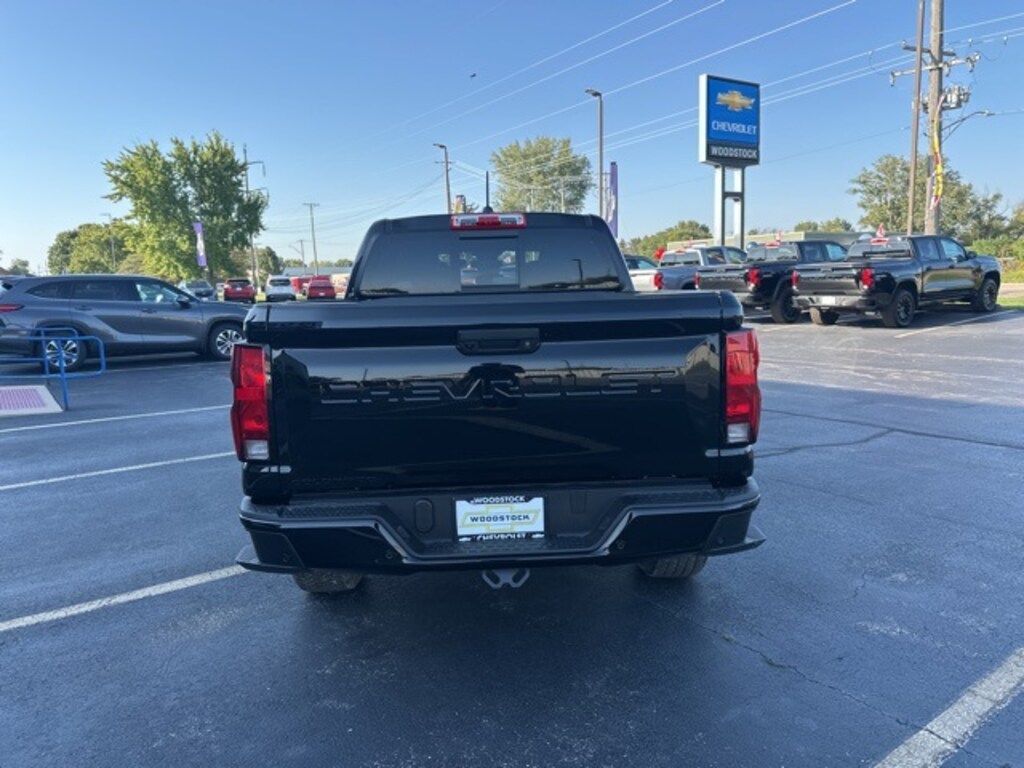 New 2026 Chevrolet Colorado WT Truck Crew Cab