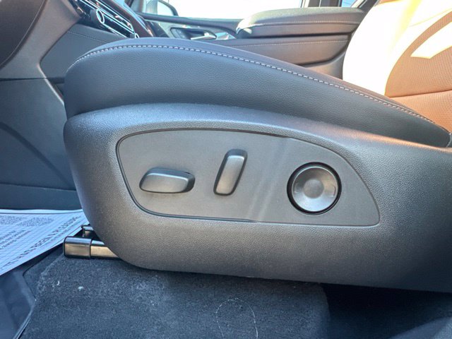 2027 Chevrolet Traverse Z71 - Photo 26