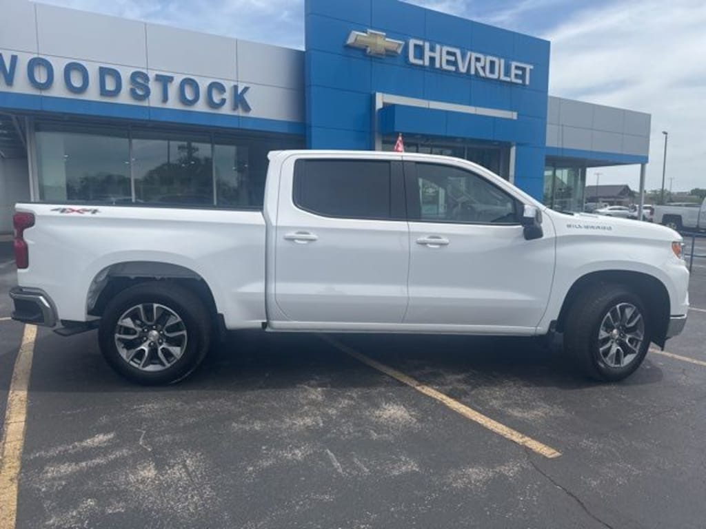 New 2026 Chevrolet Silverado 1500 LT Truck Crew Cab
