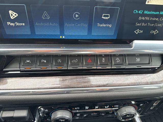 2025 Chevrolet Silverado 1500 LTZ - Photo 36