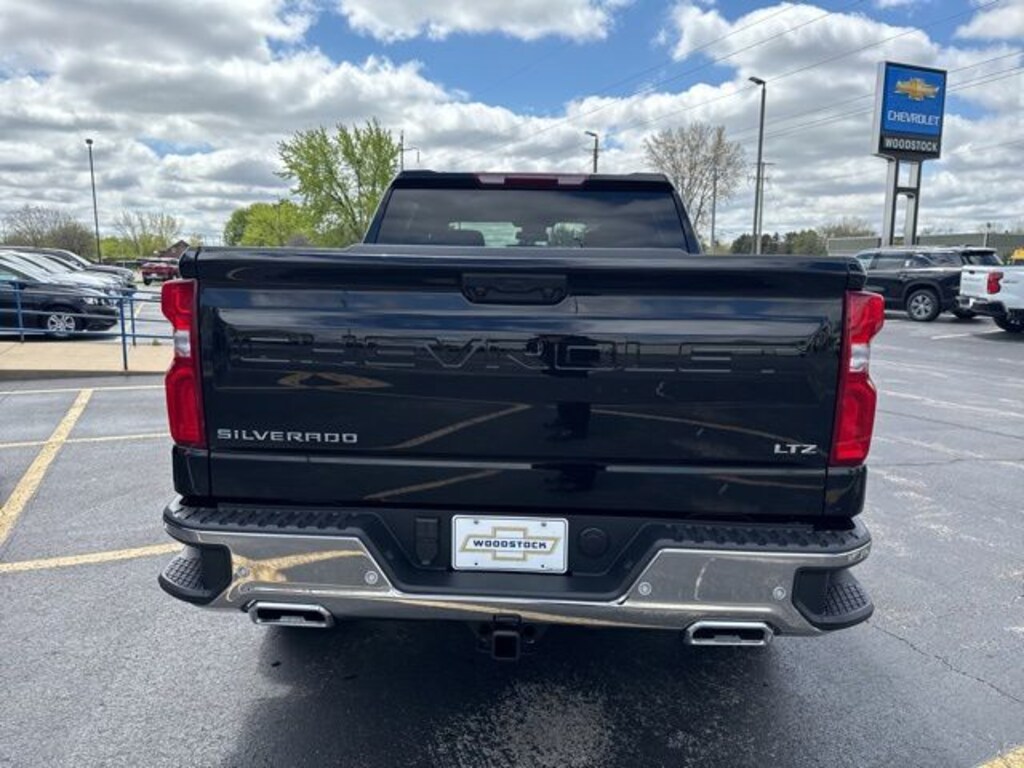 New 2026 Chevrolet Silverado 1500 LTZ Truck Crew Cab