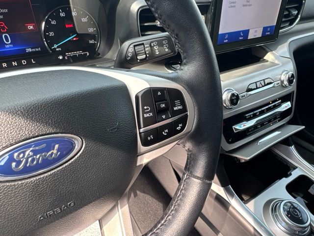 2023 Ford Explorer XLT - Photo 29