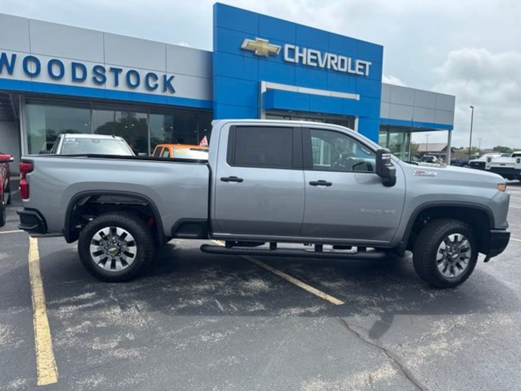 New 2026 Chevrolet Silverado 2500 HD Custom Truck Crew Cab
