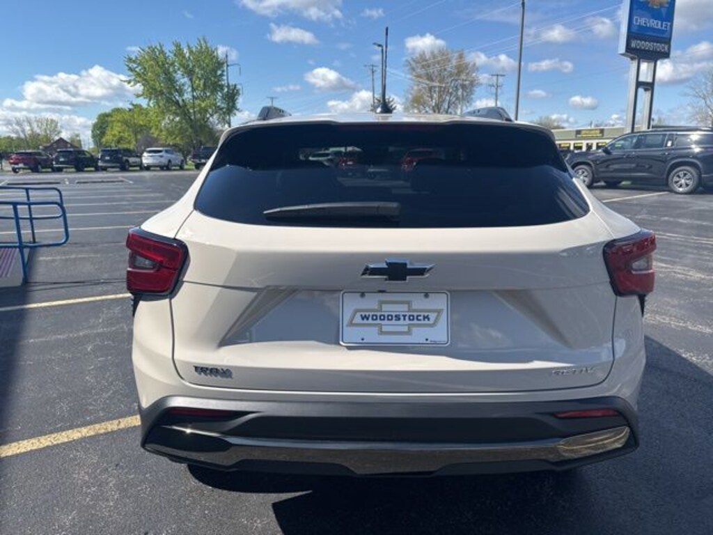 New 2026 Chevrolet Trax ACTIV SUV