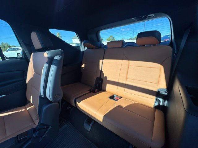 2027 Chevrolet Traverse Z71 - Photo 22