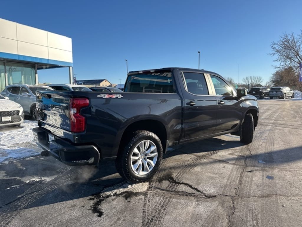 Used 2022 Chevrolet Silverado 1500 Custom Truck Crew Cab