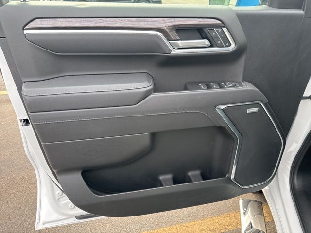 2025 Chevrolet Silverado 1500 LTZ - Photo 24
