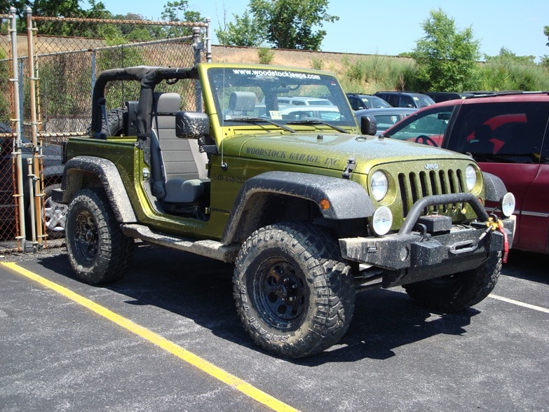 Chrysler dodge jeep woodstock #5