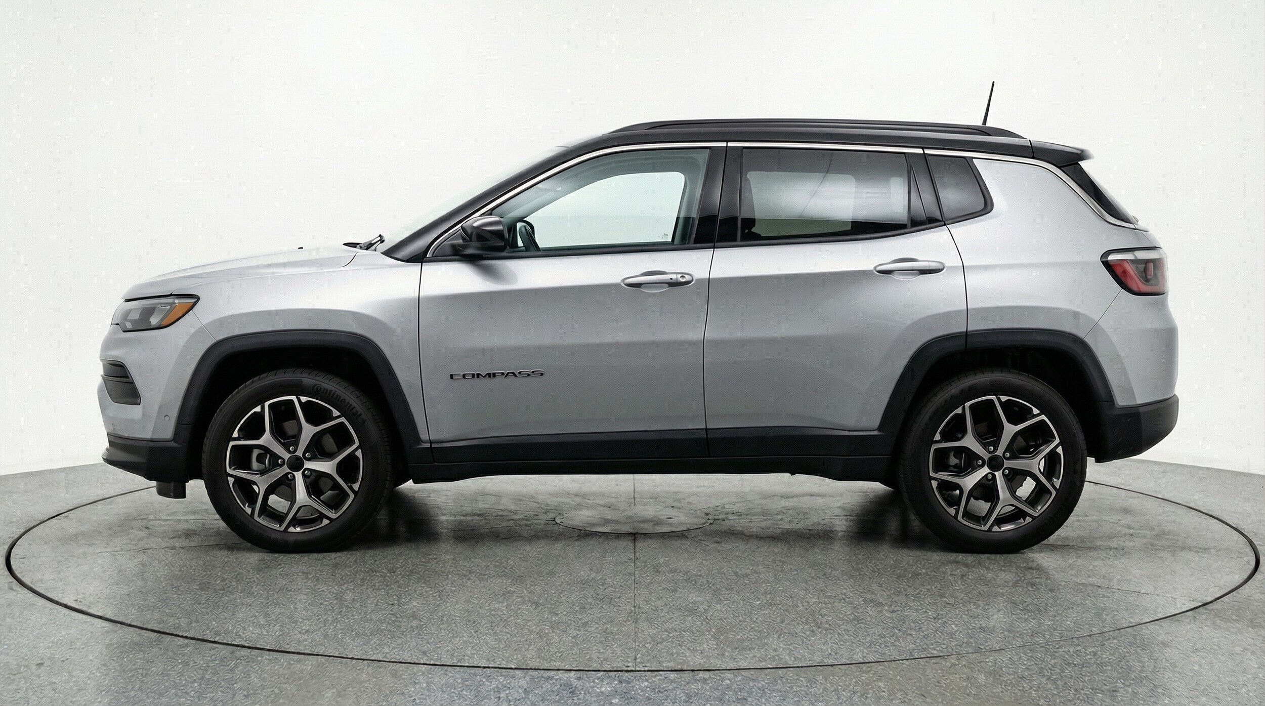 Thumbnail: 2025 Jeep Compass - 4