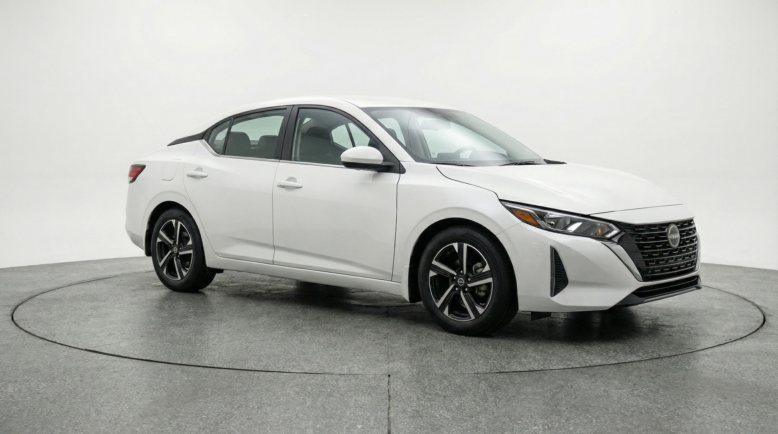 Thumbnail: 2025 Nissan Sentra - 1