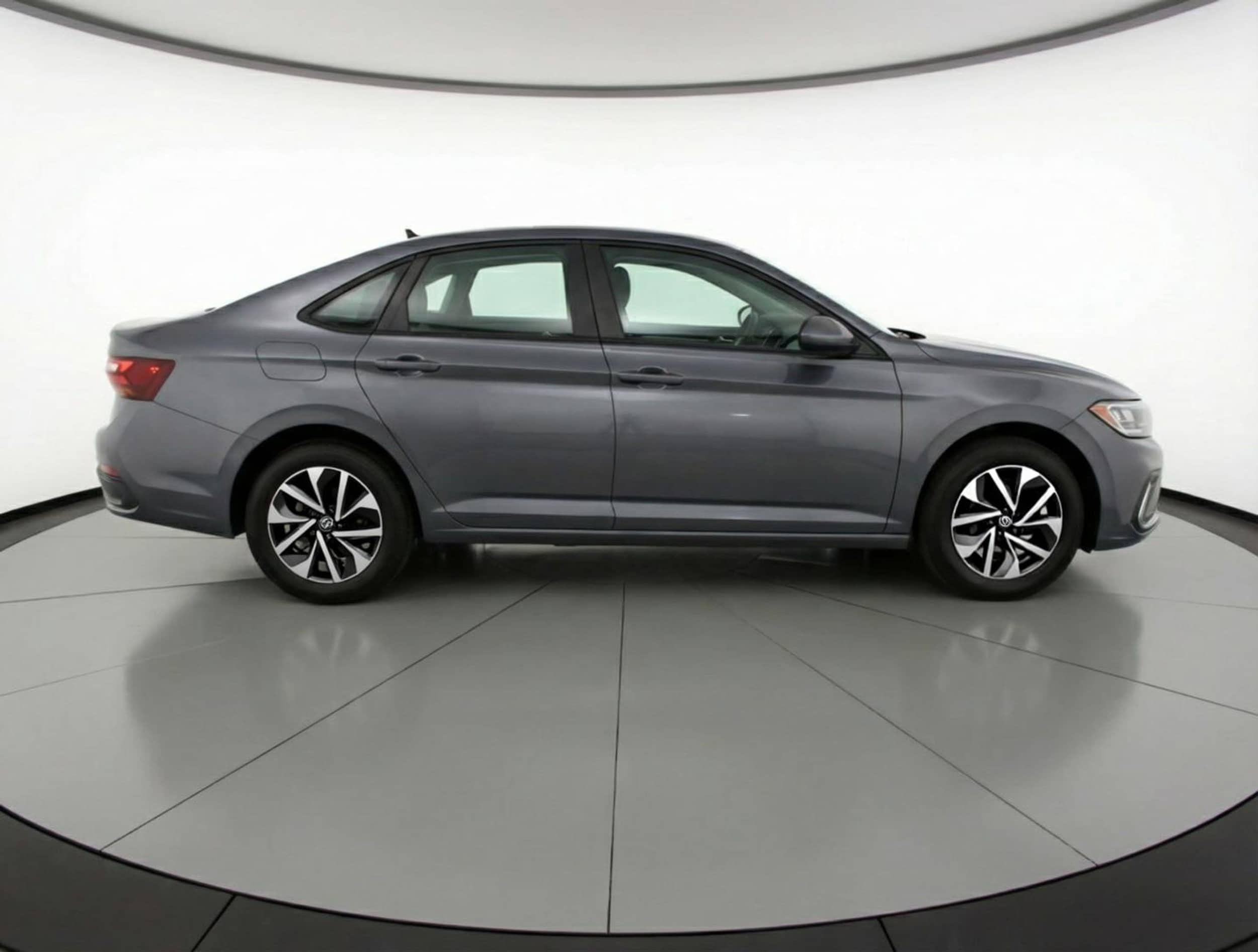 Thumbnail: 2025 Volkswagen Jetta - 11