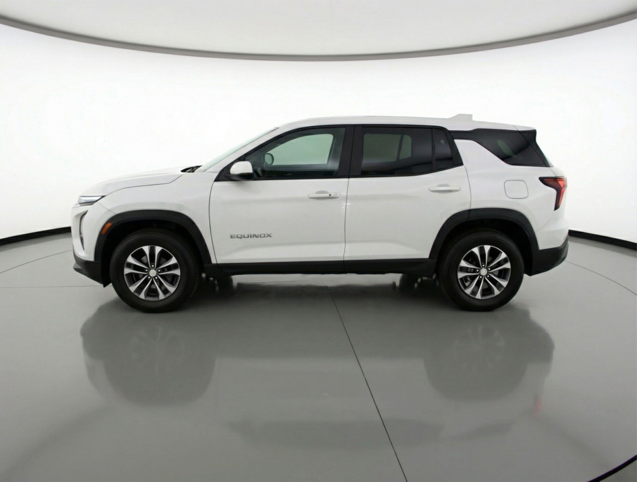 Thumbnail: 2025 Chevrolet Equinox - 4