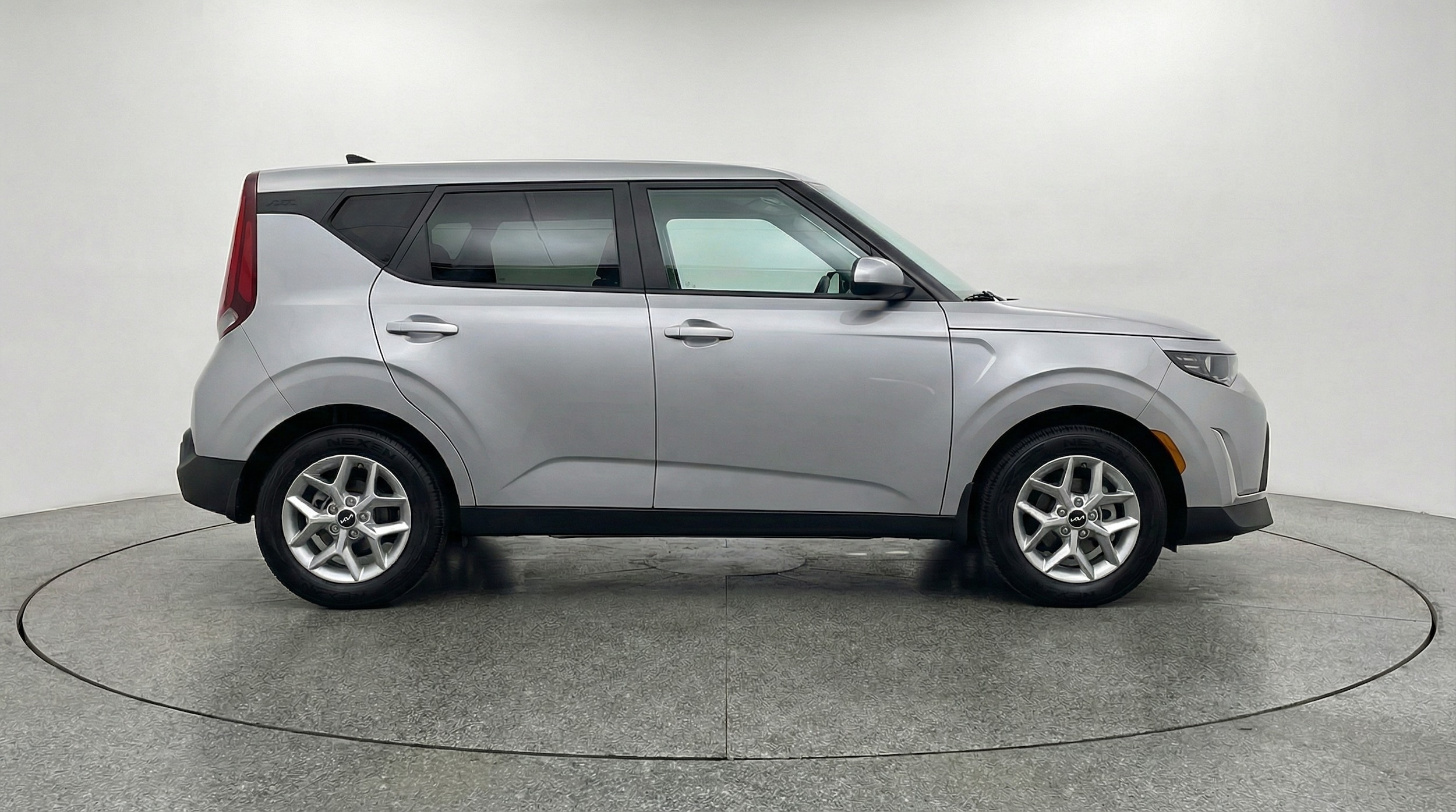 Thumbnail: 2025 Kia Soul - 8