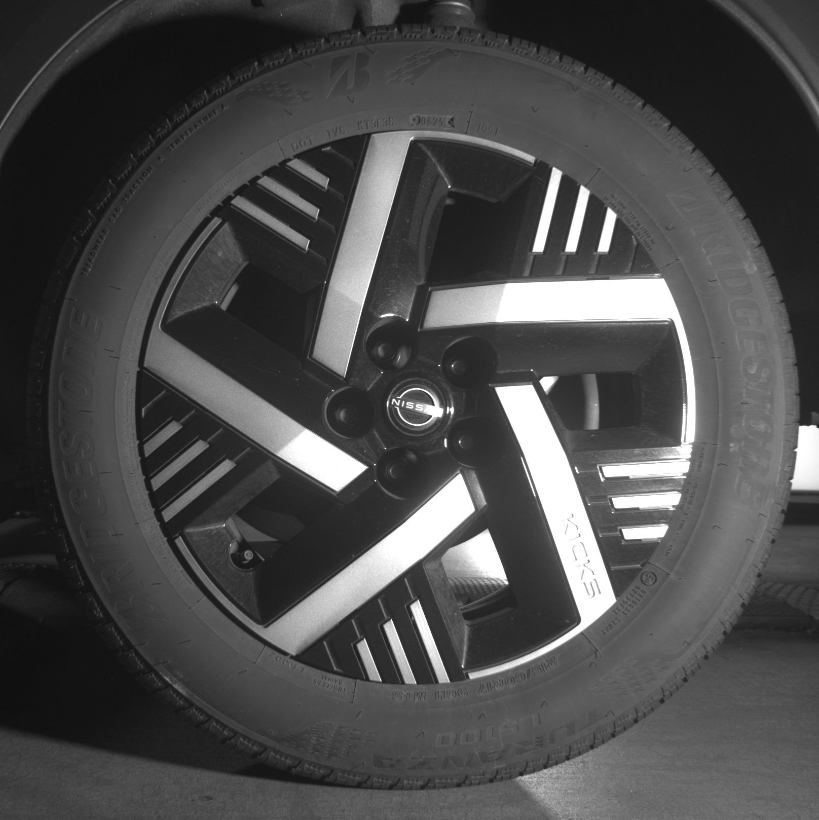 Thumbnail: 2025 Nissan Kicks - 11