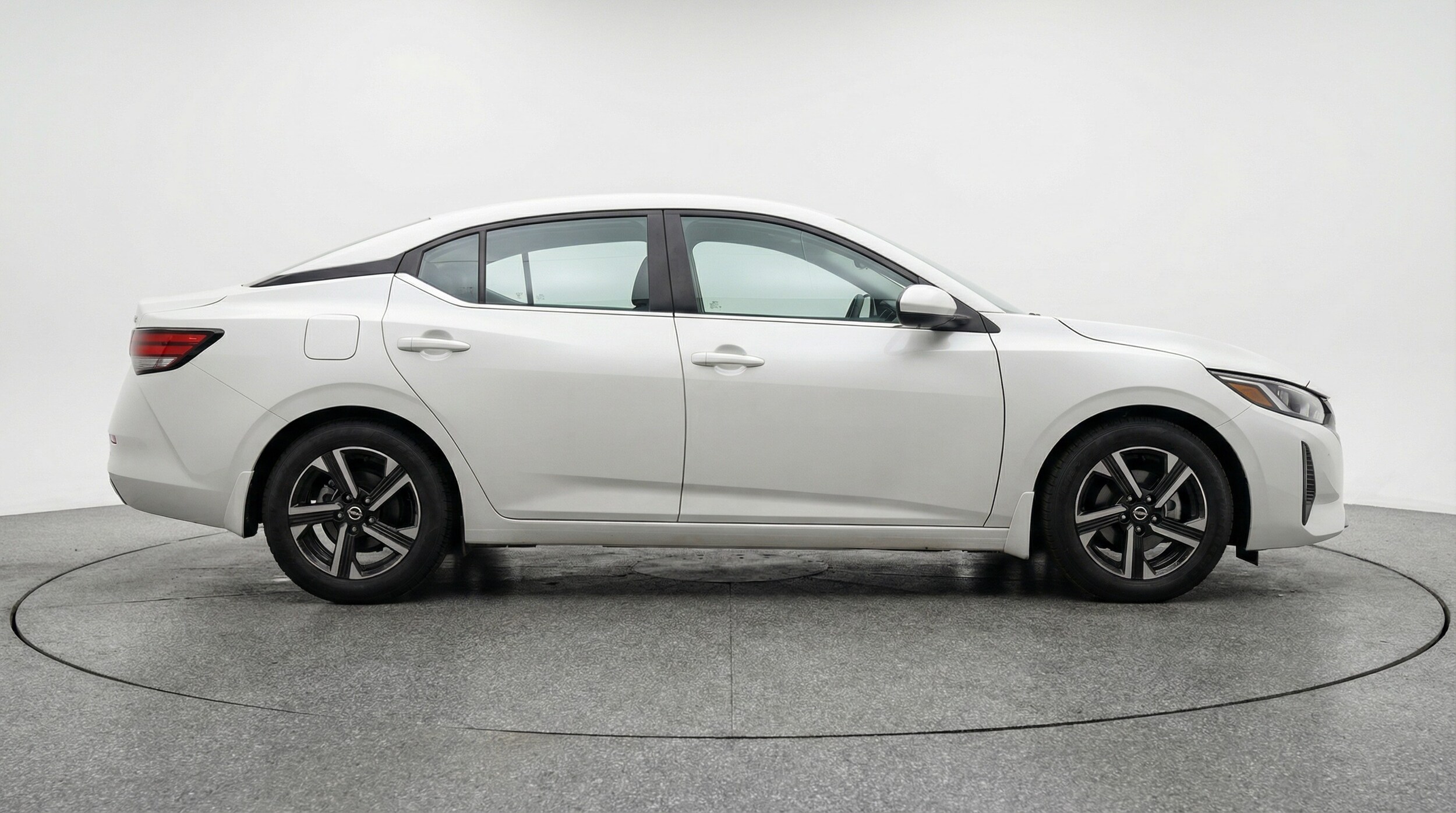 Thumbnail: 2025 Nissan Sentra - 8