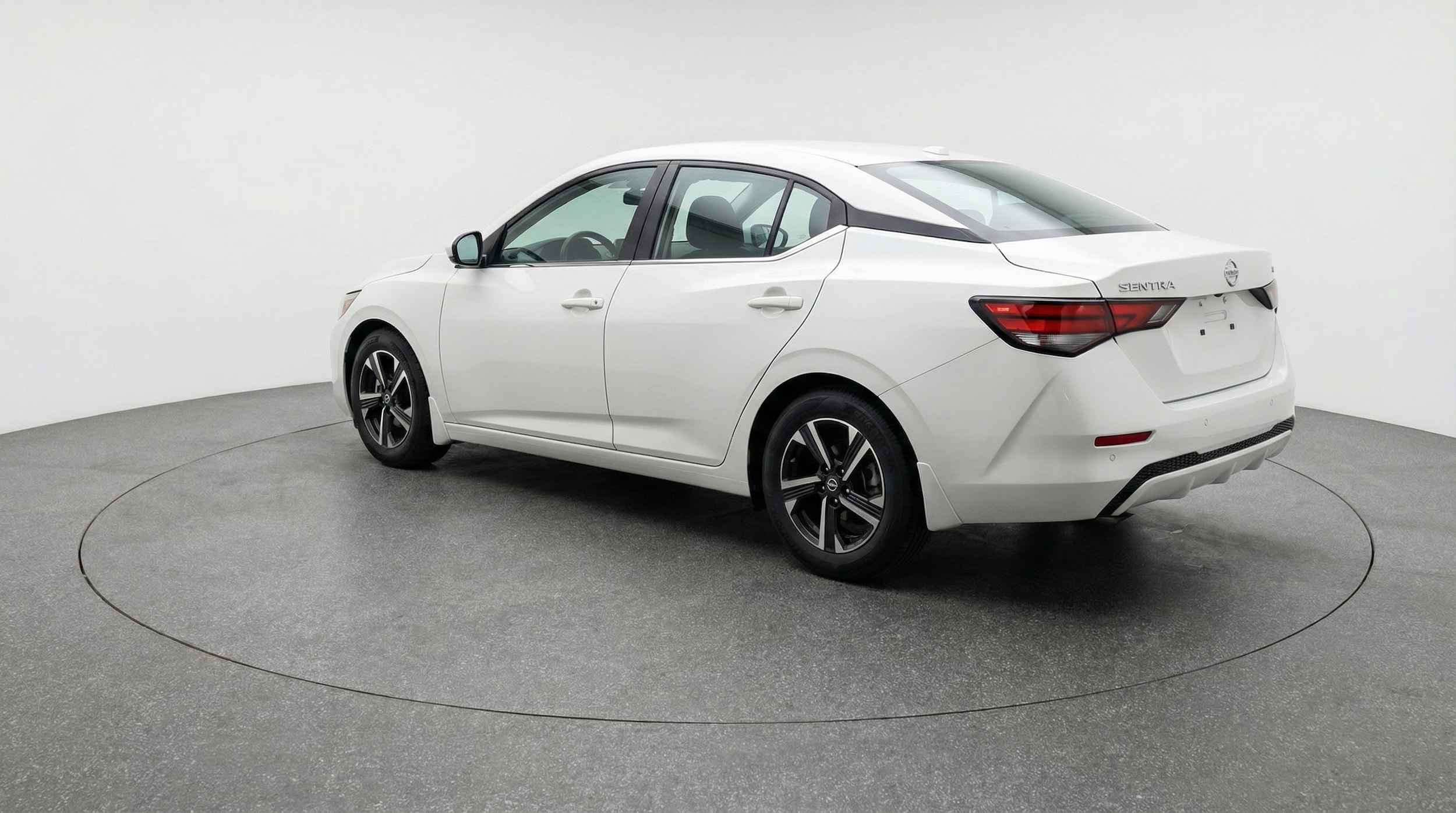 Thumbnail: 2025 Nissan Sentra - 5