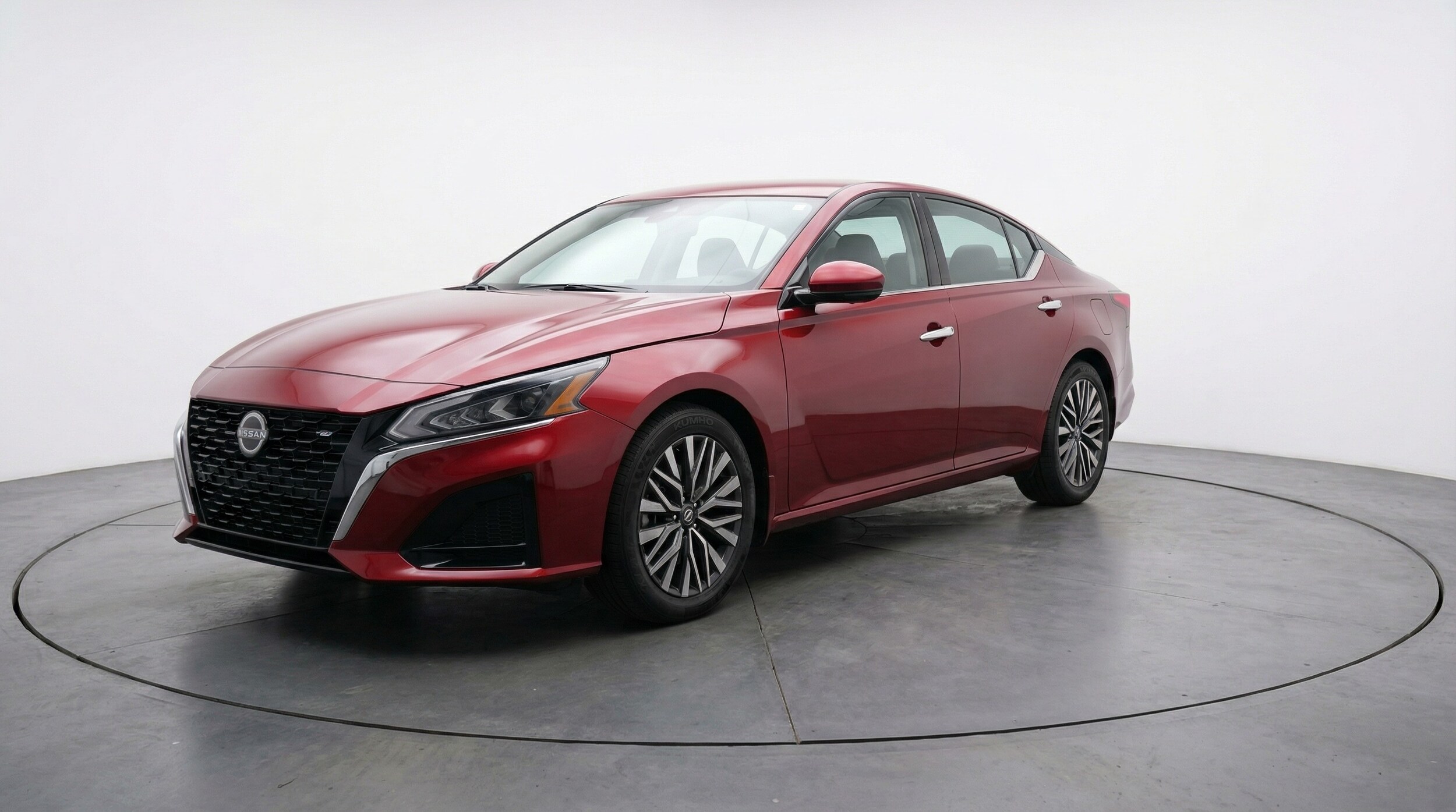 Thumbnail: 2025 Nissan Altima - 3