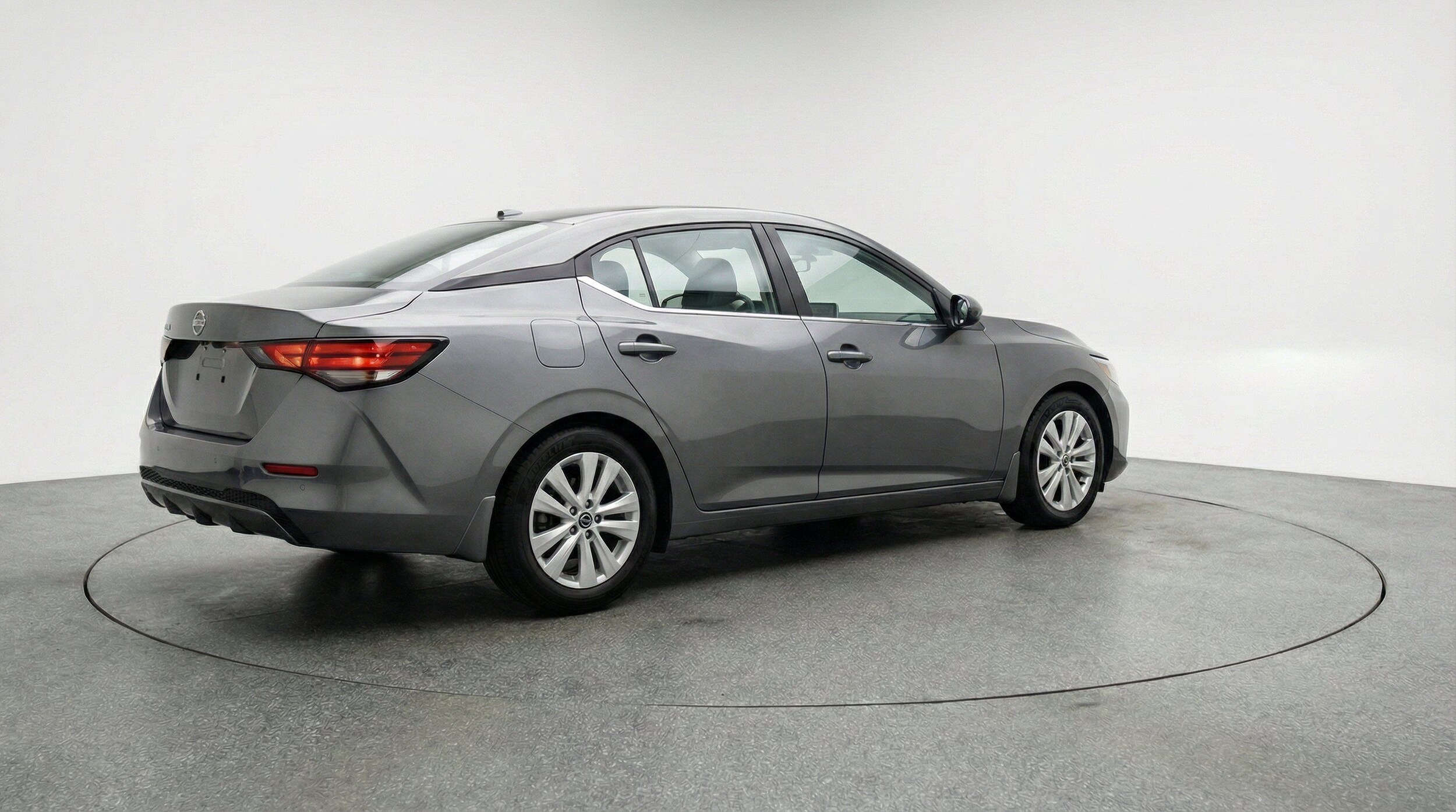 Thumbnail: 2025 Nissan Sentra - 9