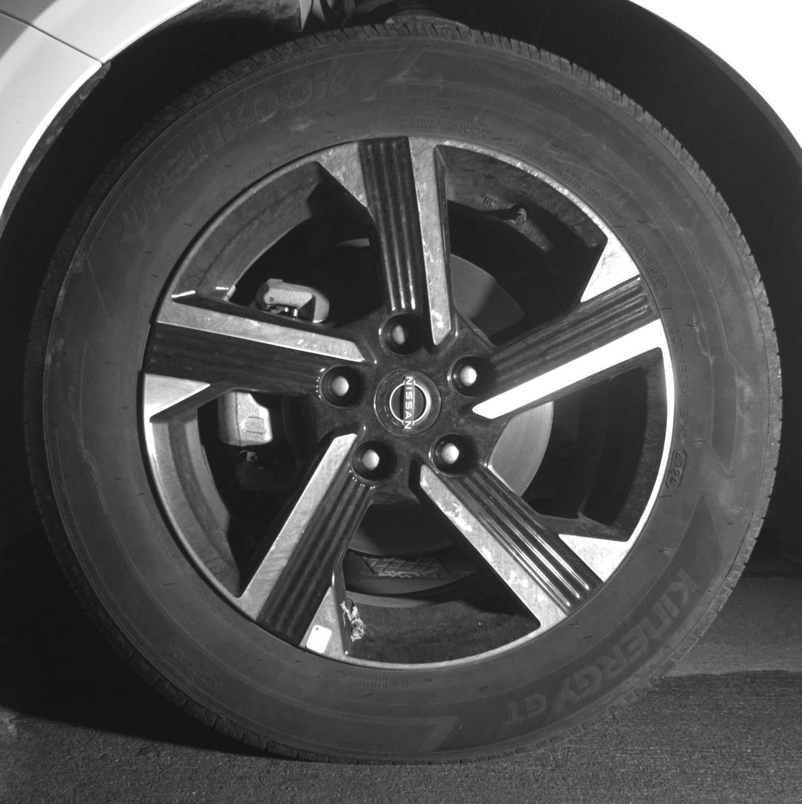 Thumbnail: 2025 Nissan Sentra - 9