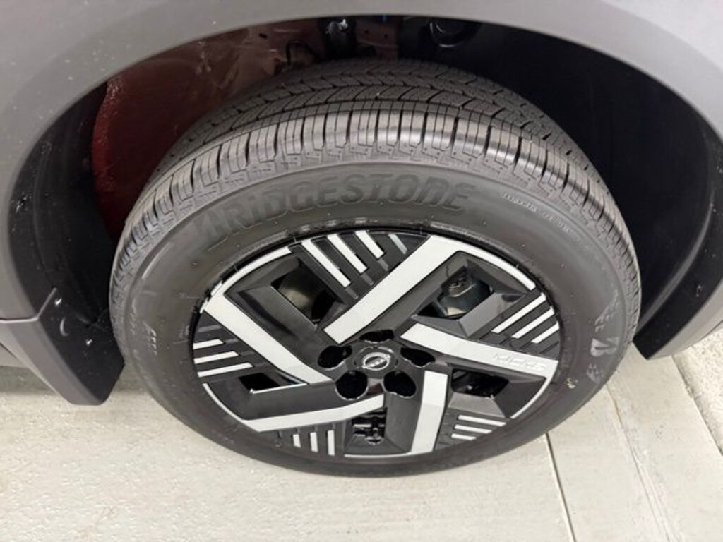 New 2026 Nissan Kicks SV SUV
