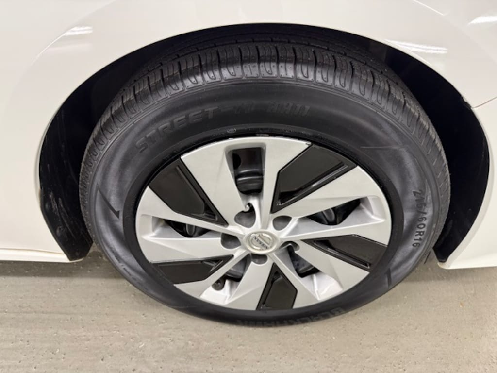 Used 2022 Nissan Altima 2.5 S Sedan