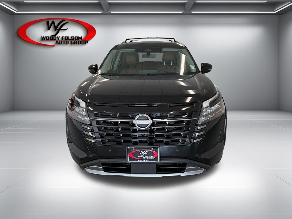 New 2026 Nissan Pathfinder Platinum SUV