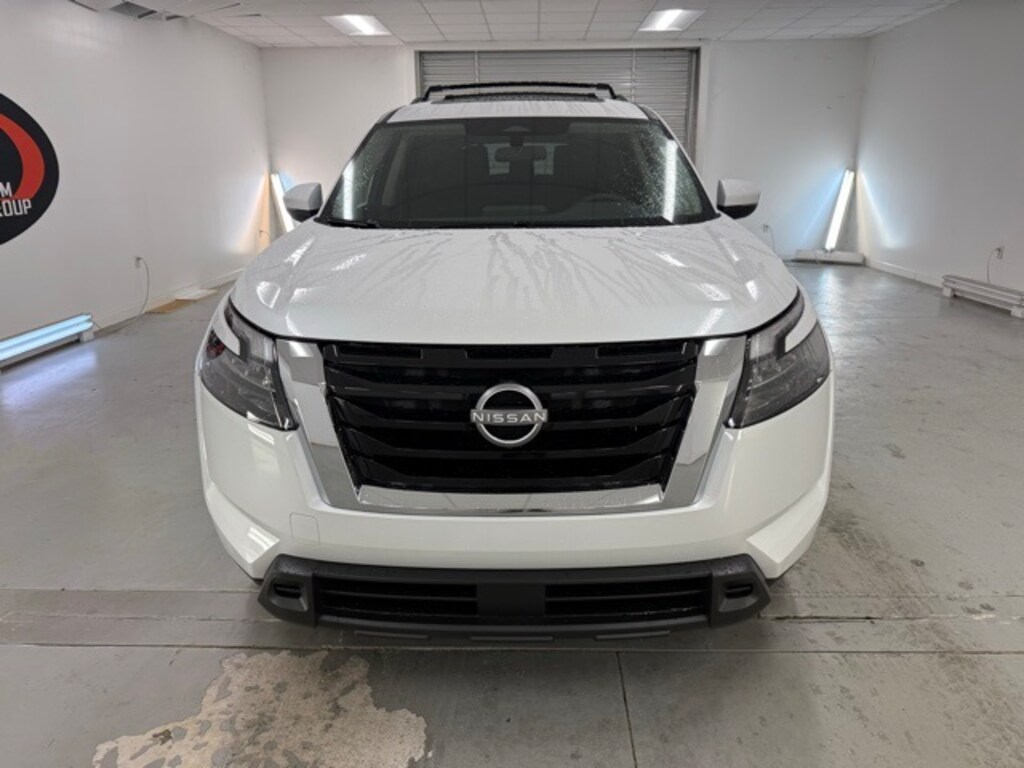 New 2025 Nissan Pathfinder SV SUV