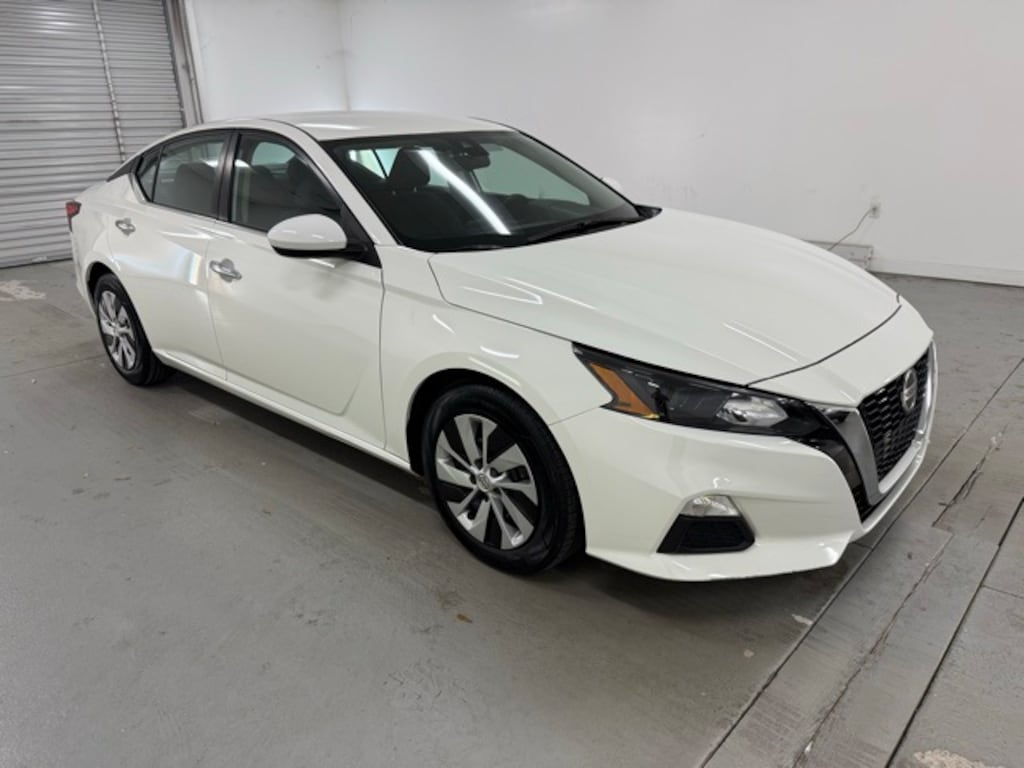 Used 2022 Nissan Altima 2.5 S Sedan