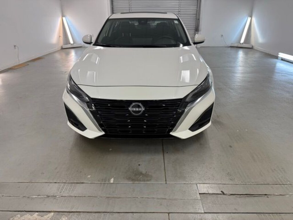 New 2025 Nissan Altima 2.5 SV Sedan