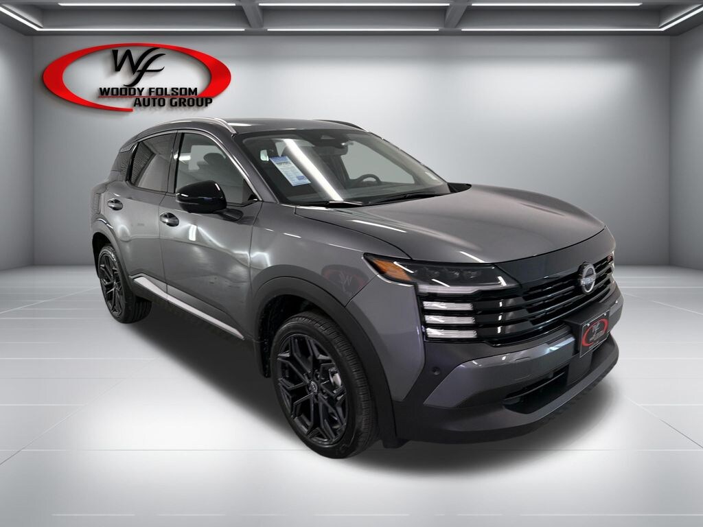 New 2026 Nissan Kicks SR SUV