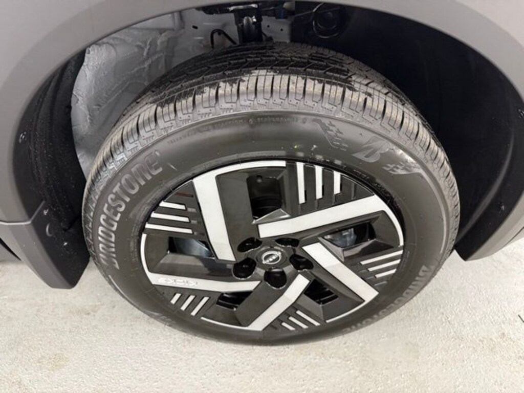 New 2026 Nissan Kicks SV SUV