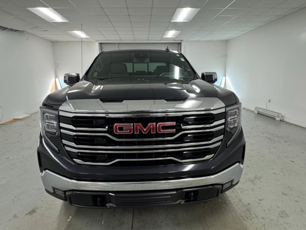 Used 2023 GMC Sierra 1500 SLT Truck