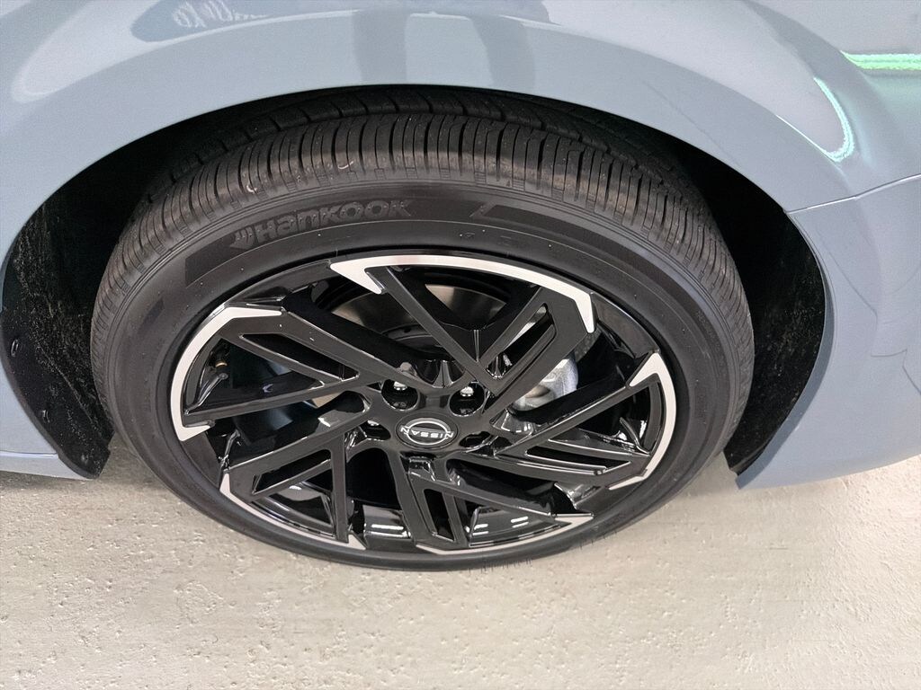 New 2026 Nissan Sentra SR Sedan