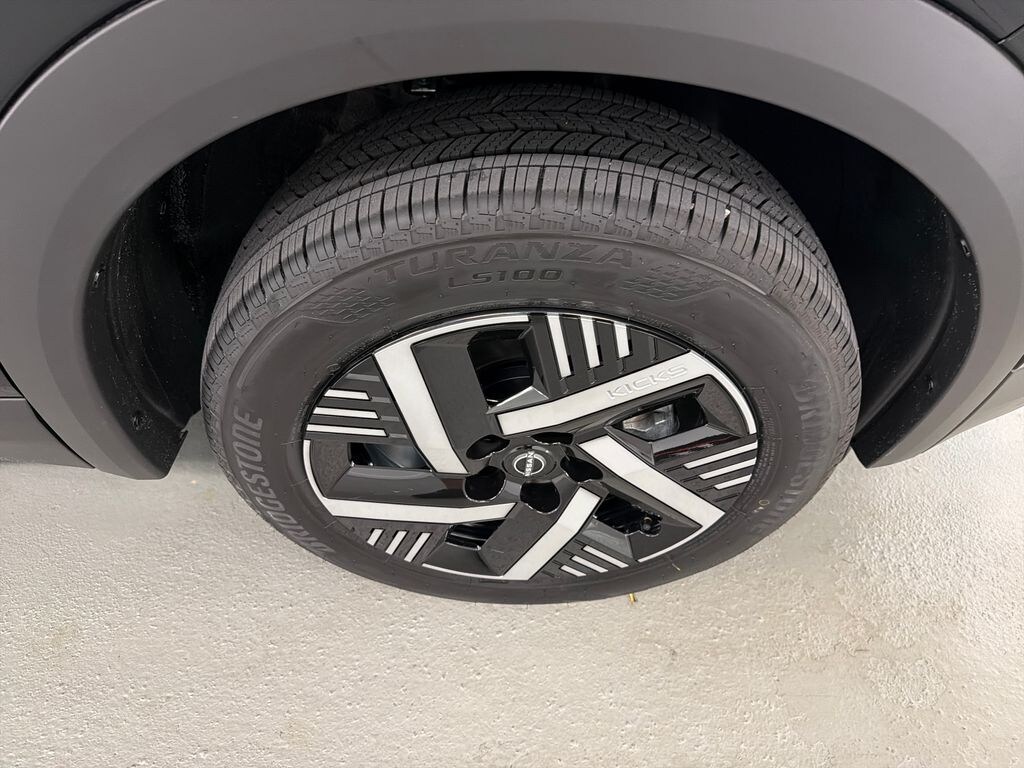 New 2026 Nissan Kicks SV SUV