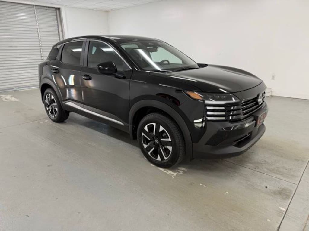 New 2025 Nissan Kicks SV SUV