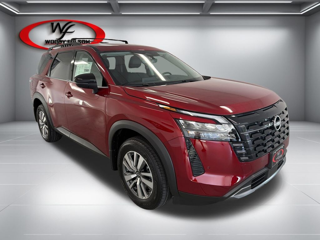 New 2026 Nissan Pathfinder SL SUV