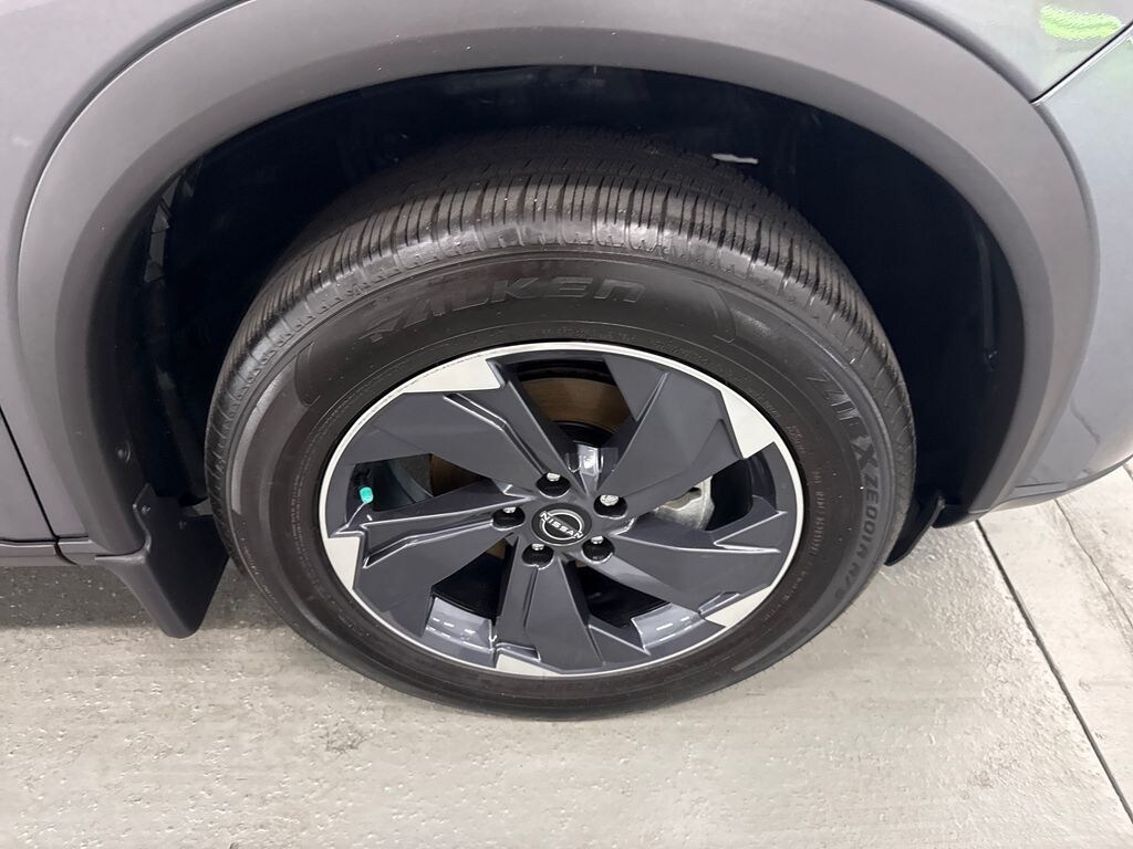 Used 2025 Nissan Rogue SV SUV