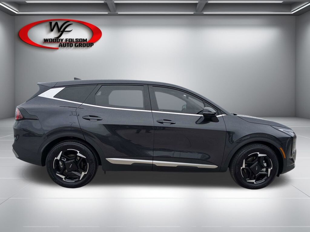 Used 2026 Kia Sportage EX SUV