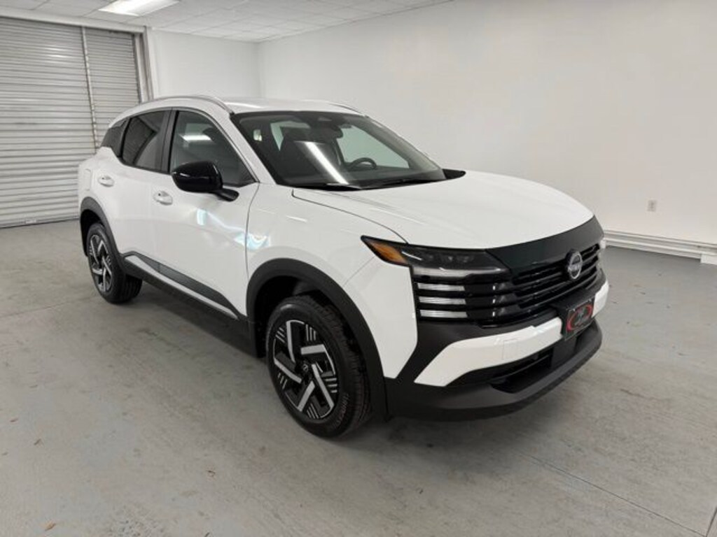 New 2026 Nissan Kicks SV SUV